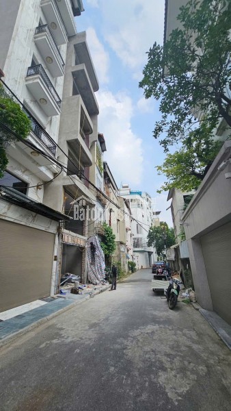Bán nhà phố Tư Đình - Long Biên - đón cầu Trần Hưng Đạo 8 tầng thang máy