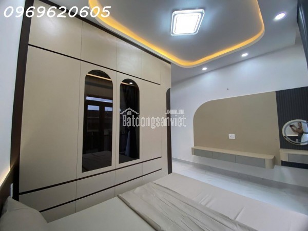 Bán gấp MẶT TIỀN KHU V.I.P Huỳnh Tấn Phát ngang 5 mét chỉ nhỉnh 4 tỏi Mr. Vinh: 0969620605