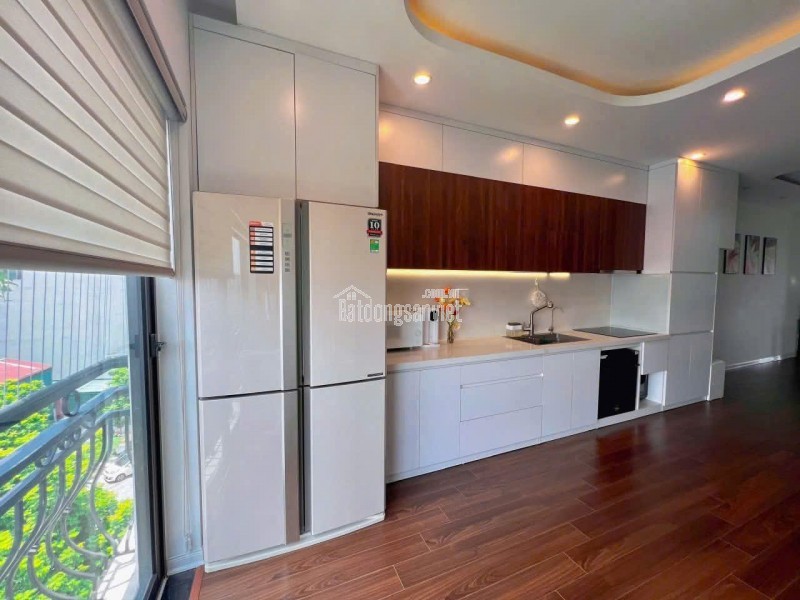 NHÀ ĐẸP- GIÁ TỐT - Vị Trí Đắc Địa Tại Khu Đấu Giá Ngõ Cổng Kiến Hưng, Hà Đông DT 50m2 giá 16,3 tỷ