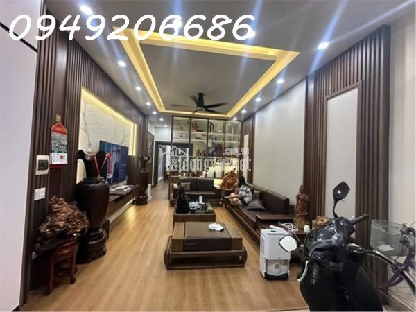 Nhà 3 tầng về ở ngay,Dt 81m2.Mt4.5m. Trần Bình Trọng p.Trần Hưng Đạo.Giá Chỉ 6 tỷ