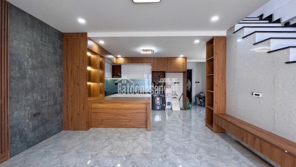 BÁN NHÀ CAO THẮNG P7 ĐÀ LẠT - 4PN, ĐƯỜNG Ô TÔ, NHÀ XÂY KIÊN CỐ - 2.85 TỶ