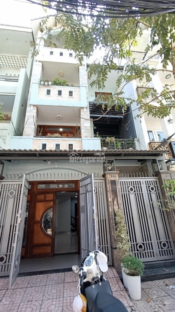 90m2 - giá 13 tỷ - 4 tầng - 4PN - nhà phố gần sông đường D4, Q7