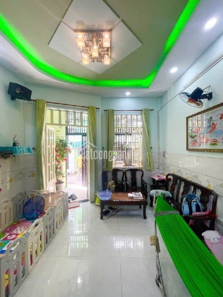 Nhà phố Bình Hưng Hòa A Bình Tân 4.5 tỷ, 43m2, 2 tầng, sổ hồng. Nở hậu đẹp, hướng Bắc.