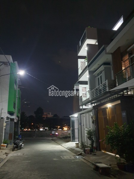 Bán nhà riêng tại Đường 8, Phường Linh Xuân, Thành phố Thủ Đức, TP HCM giá 5 tỷ 750 triệu.