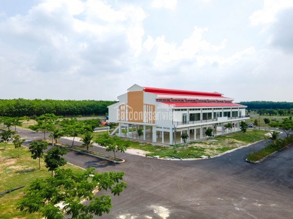 Giá chỉ từ 1 ,05tỷ/nền sở hữu đất liền thổ diện tích đa dạng từ 95m2 - 134m2.