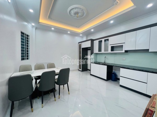 Cho thuê căn hộ 2pn 789 Ngoại Giao Đoàn, 72m2, full nt,  hướng mát. Giá 11tr/th