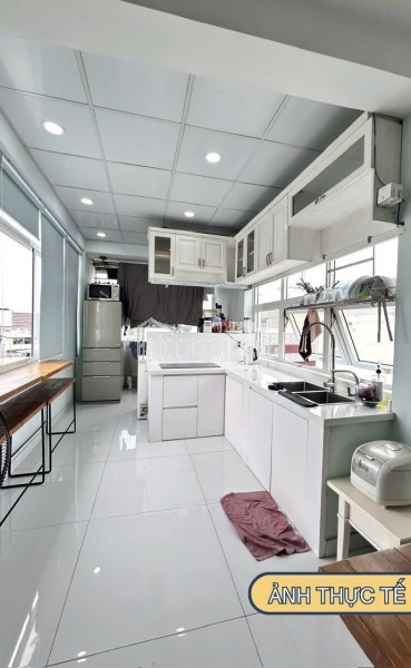 NHÀ RẤT ĐẸP ÂU CƠ, HẺM RỘNG SÁT HXH, 4 TẦNG ĐÚC, 3 PN, SHR HOÀN CÔNG CHUẨN!