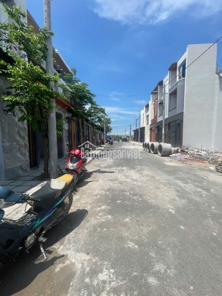 Bán nhà 1 lầu diện tích sử dụng 168m2, Cách KCN Cầu Tràm 4p chạy xe