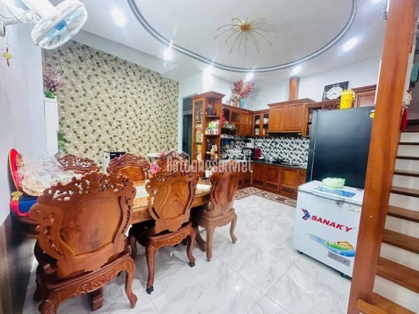 BÁN NHÀ ĐẸP KHU BÀN CỜ – HOÀNG VĂN THỤ, P.7, VŨNG TÀU