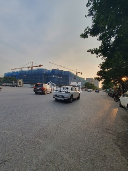 Bán đất Phú Thượng - Gần đường 40m Ciputra - 66m2 mt 5m3, sdcc - Ô tô 7 chỗ vào - 14 tỷ