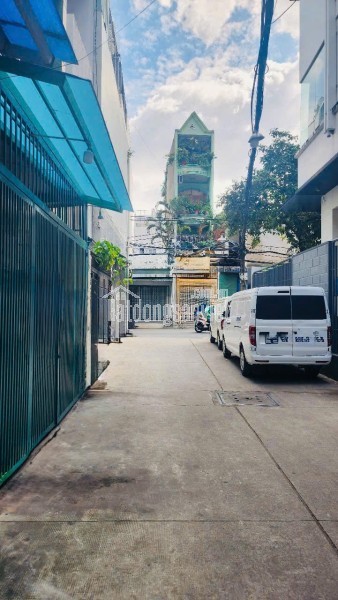 GẦN MẶT TIỀN TÔ HIẾN THÀNH – 55M² – SỔ VUÔNG – CHỈ 9.X TỶ.
.