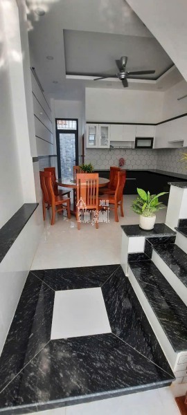 Bán nhà mới xây Full nội thất đường số 8 linh xuân thủ đức,TPHCM,Lh0909428959.