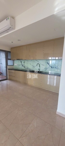 Cho thuê 3PN2WC - Giá 18 triệu/tháng nội thất cơ bản - Celesta Rise