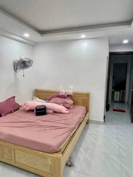 Bán Hoặc Cho Thuê Nhà Mới Xây HXH Nguyễn Đình Chiểu Quận 3 , Giá Tốt