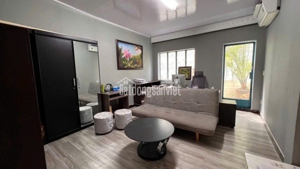 MẶT TIỀN NGUYỄN VĂN NGUYỄN Q1, MẶT SAU HXH - DIỆN TÍCH 82M2 (4M x 20.5M) - NHÀ 5 TẦNG THANG MÁY -