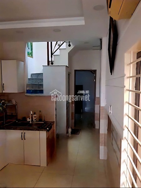 CMT8 - NHÀ ĐẸP 2 TẦNG - GẦN CHỢ PHẠM VĂN HAI - CHỈ 5.X TỶ