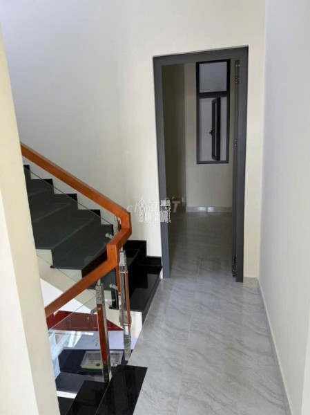 Bán nhà mới 100% 1 trệt 3 lầu tại ĐS9, P. BHH, Bình Tân