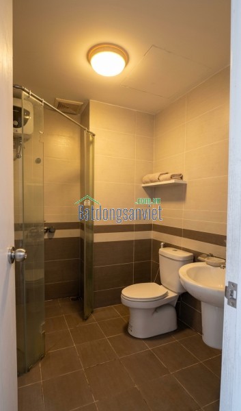 Căn góc 84m2 - Giá 3.35 tỷ - 2PN2WC tầng trung - The Park Residence