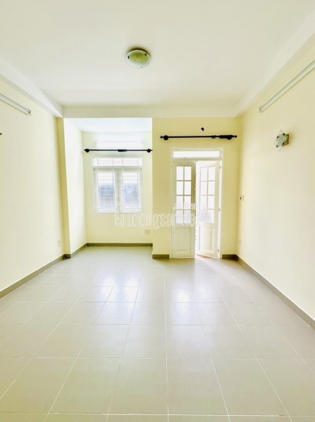 ĐỒNG ĐEN – NGANG KHỦNG 7.3M – NHÀ 2 TẦNG HẺM 4M THÔNG – CHỈ 11.X TỶ