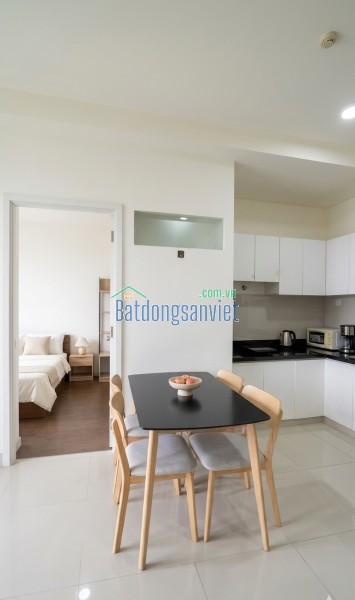 61m2 - Giá 2.75 tỷ bao thuế phí - 2PN1WC The Park Residence