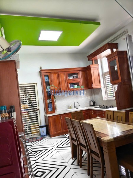 Bán căn góc MT khu Tên Lửa Bình Tân 4 tầng siêu đẹp
