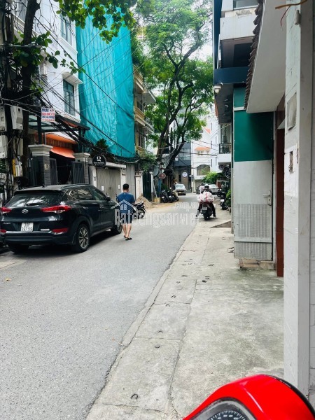 CHO THUÊ / SANG NHƯỢNG CỬA HÀNG – NGÕ 12 ĐÀO TẤN – VỊ TRÍ VÀNG KINH DOANH