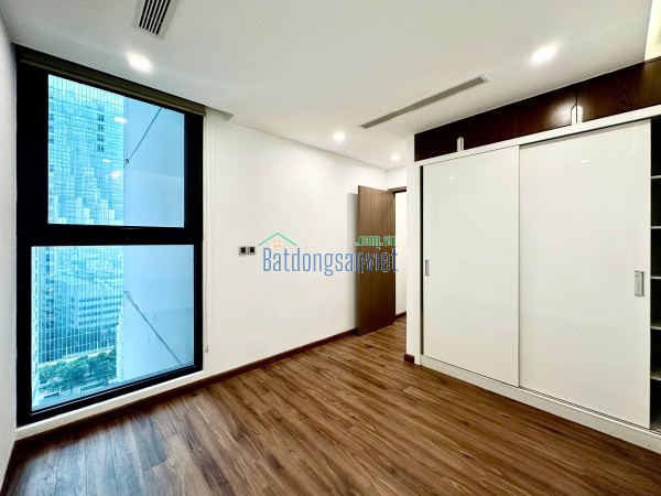 CHÍNH CHỦ CHO THUÊ CĂN HỘ 2NG TÒA M3 VINHOMES METROPOLIS LIỄU GIAI – GIÁ CỰC TỐT