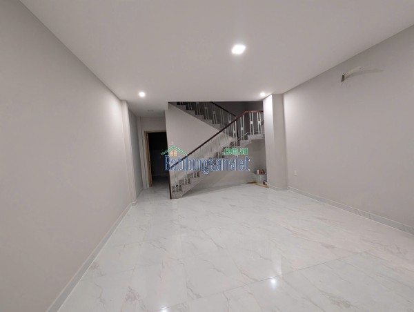 Bán nhà mặt phố tại Đường Nguyễn Chí Thanh, Phường 09, Quận 5, TP HCM giá 24 tỷ