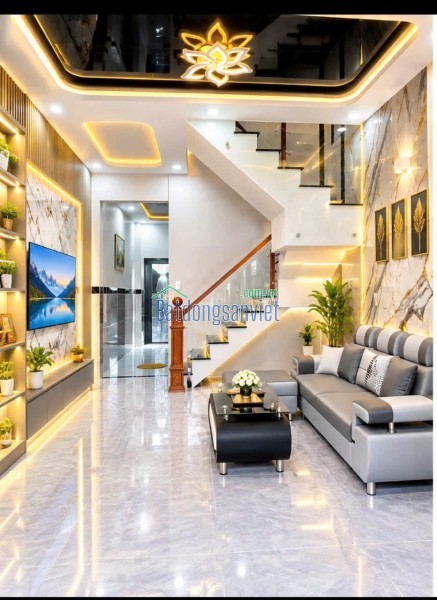 4.95 TỶ  BÁN NHÀ 3 TẦNG QUẬN 9 – GẦN METRO, CHỢ, TRƯỜNG HỌC  NGÔ THỜI NHIỆM