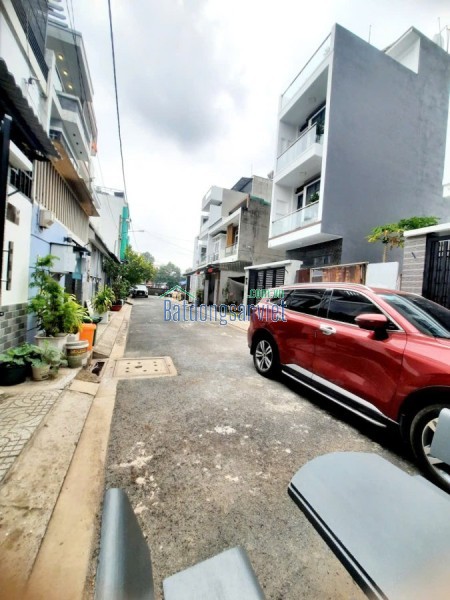 Bán gấp nhà Đường số 6 Linh Xuân Thủ Đức TPHCM, LH0909428959.