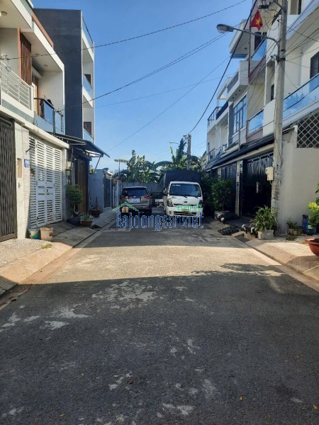 Bán gấp nhà mới xây Full nội thất đường số 8 linh xuân thủ đức,TPHCM,Lh0909428959.