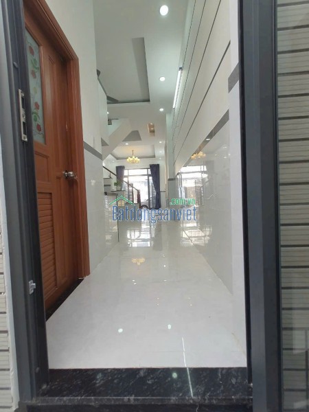 Bán gấp nhà mới xây Full nội thất đường số 8 linh xuân thủ đức,TPHCM,Lh0909428959.