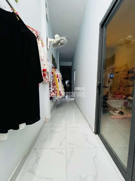 Bán Nhà Phố Quốc Lộ 13 Hẻm Xe Hơi Hiệp Bình Phước 3PN Sổ Riêng. Giá 7,6 Tỷ TL