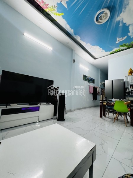 Bán Nhà Phố Quốc Lộ 13 Hẻm Xe Hơi Hiệp Bình Phước 3PN Sổ Riêng. Giá 7,6 Tỷ TL