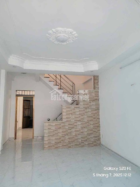 BÁN NHÀ MỚI 100% HẺM XE HƠI 3 TẦNG ÂU DƯƠNG LÂN P3 Q8 - NHỈNH 6 TỶ.