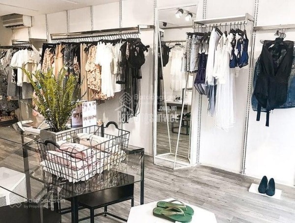 Bán lỗ - hạ 8 tỷ bán nhanh - bán nhà 3 Tháng 2, Q10 - DT: 4.5x32m, góc 2 MT - giá 21 tỷ thương
