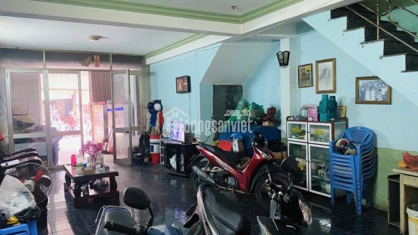 🏡 BÁN NHÀ 3 TẦNG BÀU MẠC – FULL NỘI THẤT GỖ HƯƠNG – CHỈ 4.65 TỶ
   •   Diện tích: 102m² (6x17) –
