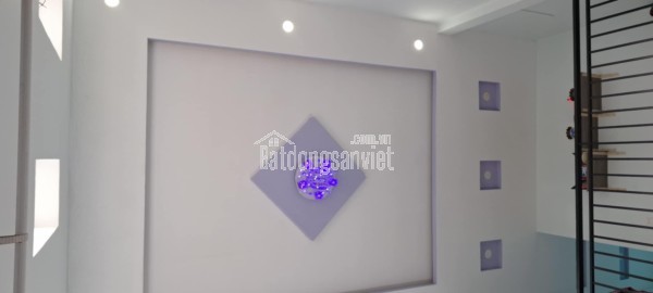Nhà 3 tầng mới đang cho Thuê 2 căn riêng biệt Huỳnh Tấn Phát Quận 7