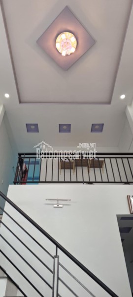 Nhà 3 tầng mới đang cho Thuê 2 căn riêng biệt Huỳnh Tấn Phát Quận 7