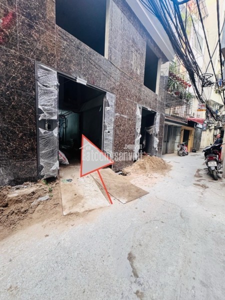 OTO ĐỖ CỬA - CĂN HỘ DV 7 TẦNG THANG MÁY GÀ ĐẺ TRỨNG VÀNG - 18 PHÒNG KHÉP KÍN FULL NỘI THẤT