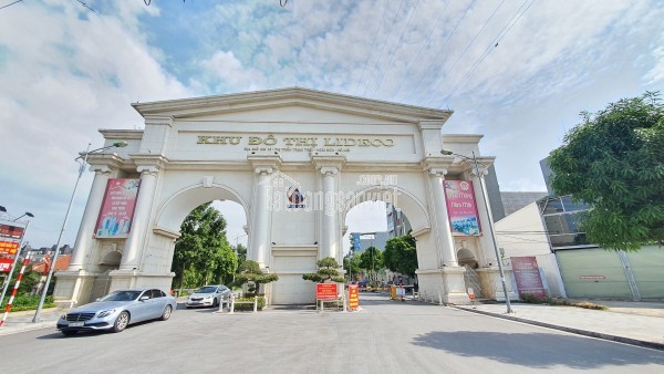 B Nhà Hoài Đức, diện tích rộng, gần đường ô tô- 2 ngủ 2 wc khép kín- giá chỉ 4 tỷ