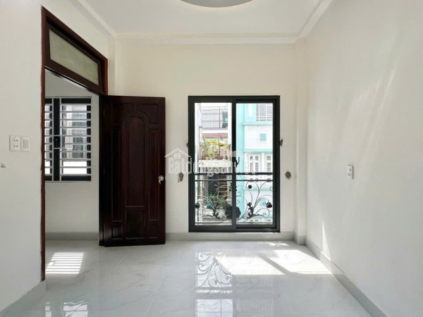 NHÀ 5 TẦNG QUẬN 3, HẺM XE HƠI THÔNG - 3PN, SHR - NHỈNH 8 TỶ!