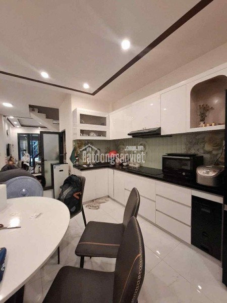 [#QUẬN_10]- ĐẸP HẺM XE HƠI 6M - CMT8 P15 - 50M RA MẶT TIỀN ĐƯỜNG - 3 TẦNG MỚI Ở NGAY -