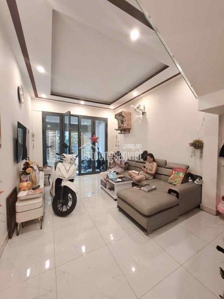 [#QUẬN_10]- ĐẸP HẺM XE HƠI 6M - CMT8 P15 - 50M RA MẶT TIỀN ĐƯỜNG - 3 TẦNG MỚI Ở NGAY -