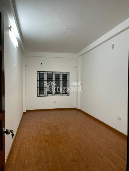 CHUNG CƯ CẦU GIẤY 65M 3 NGỦ Ô TÔ ĐỖ CHÂN TÒA NHÀ GIÁ 3 TỶ 950