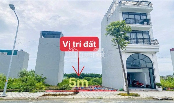 CHỦ ĐẤT BÁN GẤP LÔ 100M2 FULL THỔ CƯ TRONG KHU DÂN CƯ SẦM UẤT