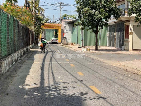 BIỆT THỰ PHÚ NHUẬN – GIỮA TRÁI TIM SÀI GÒN – DÀNH CHO GIỚI THƯỢNG LƯU
2 MẶT TIỀN PHAN XÍCH