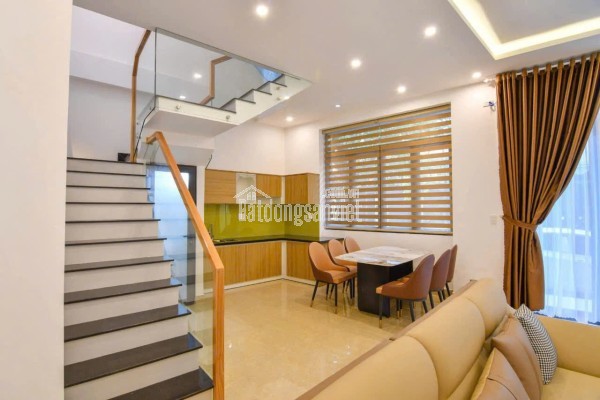 SIÊU PHẨM NHÀ MẶT TIỀN THANH KHÊ - TP ĐÀ NẴNG- CHỈ 4.X TỶ. VỊ TRÍ TRUNG TÂP- Ở CỰC SƯỚNG