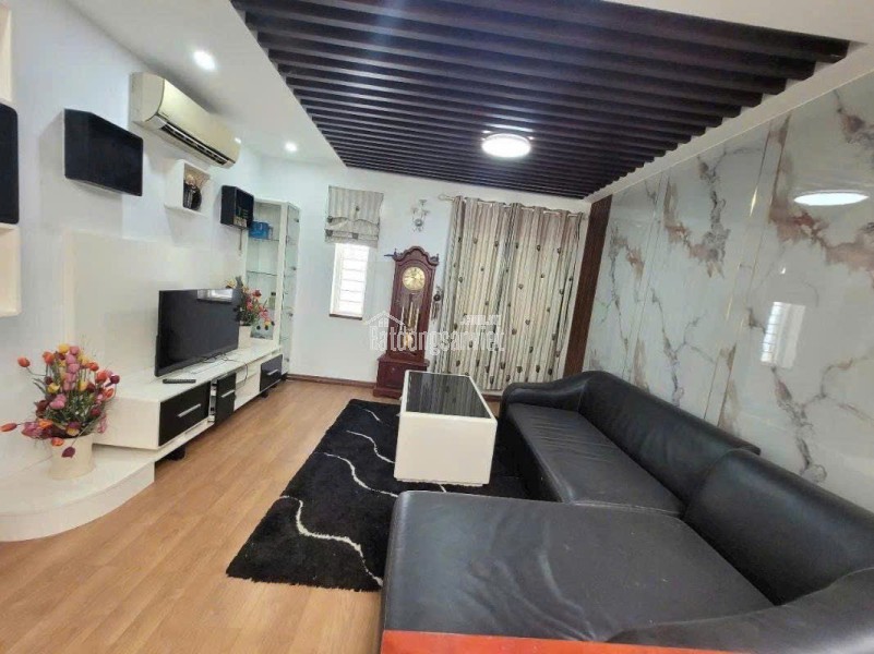 90m2 - Giá 10.2 tỷ - 4PN - Nhà phố view sông đường D5A, Q7