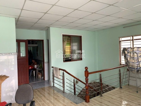 MT LÔ GÓC KO LG HÔNG - NỞ HẬU ĐẸP - CHÍNH CHỦ TRANG BÌA - 81,6M2 2 Tầng - TIỆN ÍCH BAO QUANH -
